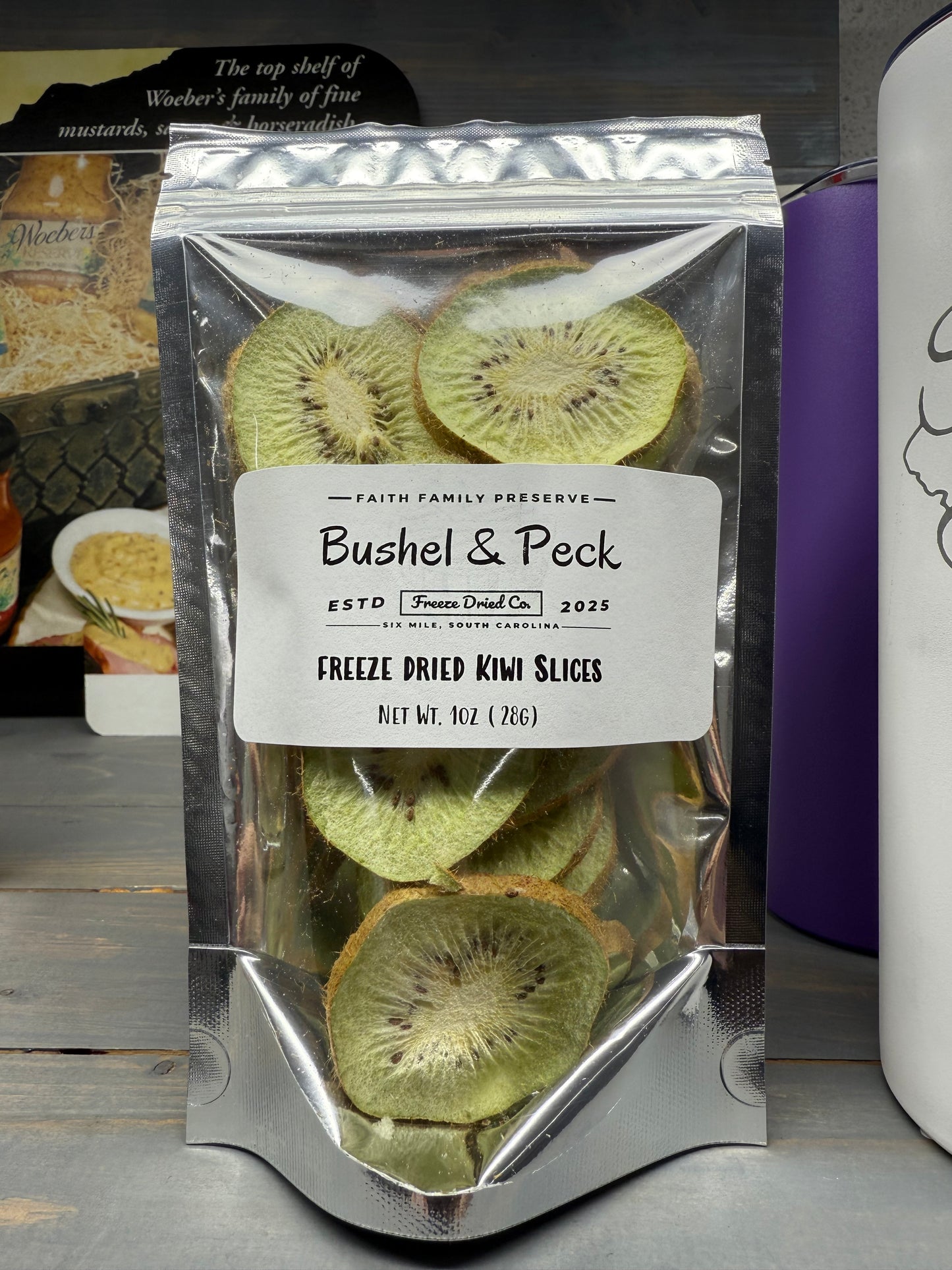 Freeze Dried Kiwi Slices (with skin)